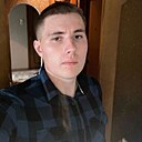 Максим, 24 года