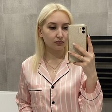 Фотография девушки Олеся, 21 год из г. Оренбург