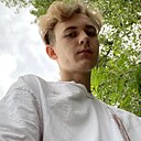 Данила, 22 года