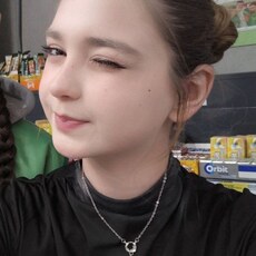 Фотография девушки Каролина, 19 лет из г. Екатеринбург