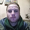 Максим, 33 года