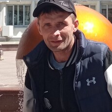 Фотография мужчины Виталий, 45 лет из г. Новый Уоян