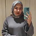 Мерием, 18 лет