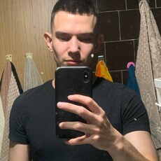Фотография мужчины Максим, 25 лет из г. Санкт-Петербург
