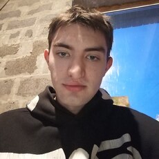 Фотография мужчины Михаил, 22 года из г. Назарово
