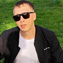 Макс, 33 года