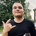 Максим, 23 года