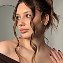 Малика, 22 года