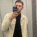 Роман, 23 года