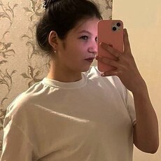 Фотография девушки Ангелина, 18 лет из г. Тольятти