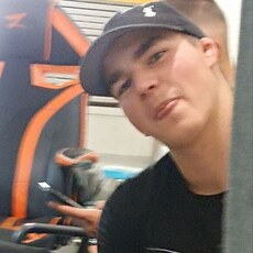 Фотография мужчины Вова, 20 лет из г. Орск