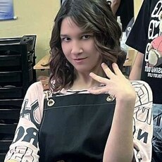 Фотография девушки Ульяна, 19 лет из г. Тольятти