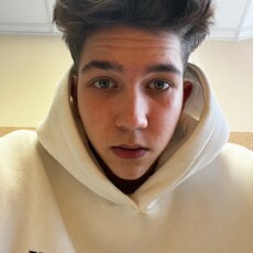 Фотография мужчины Денис, 18 лет из г. Минск