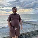 Бачо, 33 года