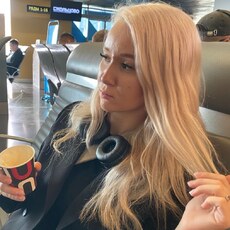 Фотография девушки Настя, 18 лет из г. Екатеринбург