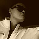 Роман, 32 года