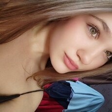 Фотография девушки Лиза, 18 лет из г. Санкт-Петербург