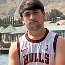 Джунайдуло, 19 лет