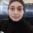 Амира, 24 года