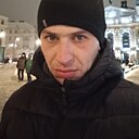 Ден, 32 года