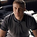 Михаил, 33 года