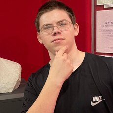 Фотография мужчины Илья, 20 лет из г. Благовещенск