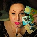 Гала Таро, 44 года