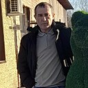 Саша, 52 года