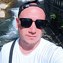 Макс, 32 года