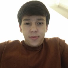 Фотография мужчины Khusrav, 23 года из г. Баку