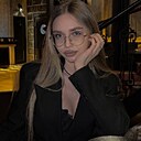 Вика, 22 года