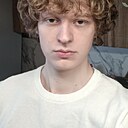 Акрам, 20 лет