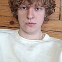 Акрам, 20 лет