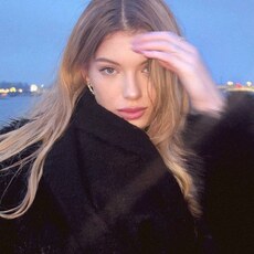 Фотография девушки Карина, 25 лет из г. Санкт-Петербург