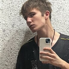 Фотография мужчины Илья, 18 лет из г. Серпухов