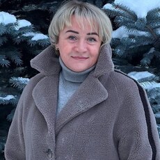 Фотография девушки Оксана, 45 лет из г. Санкт-Петербург