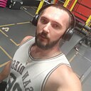 Олег, 33 года