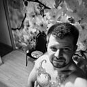 San, 33 года