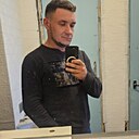 Олег, 32 года