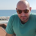 Саркис, 34 года