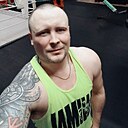 Василий, 33 года