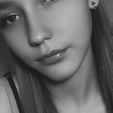 Фотография девушки Полина, 20 лет из г. Екатеринбург