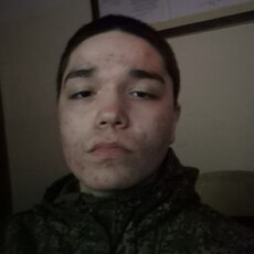 Фотография мужчины Ваня, 19 лет из г. Киров