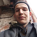 Юрий, 22 года