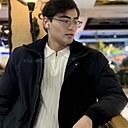 Абубакр, 21 год