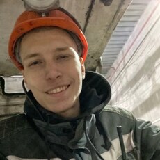 Фотография мужчины Макс, 21 год из г. Ленинск-Кузнецкий