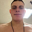 Захар, 22 года