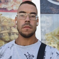 Фотография мужчины Виктор, 28 лет из г. Москва