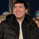 Умиджон, 19 лет