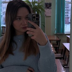 Фотография девушки Арина, 18 лет из г. Санкт-Петербург